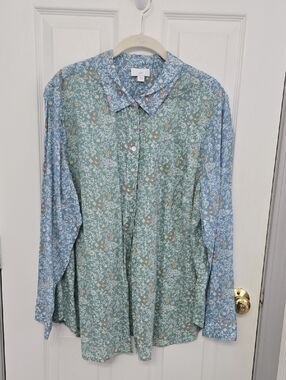 J. Jill Two-Tone Floral Button-Front Blouse in Sage Green and Light Blue